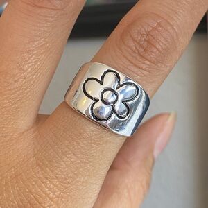 S925 Silver flower irregular open ring